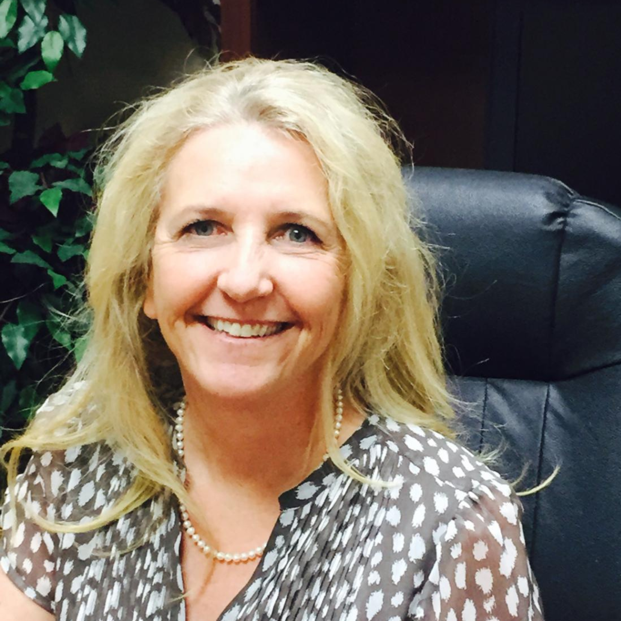 Kim Walker '79 