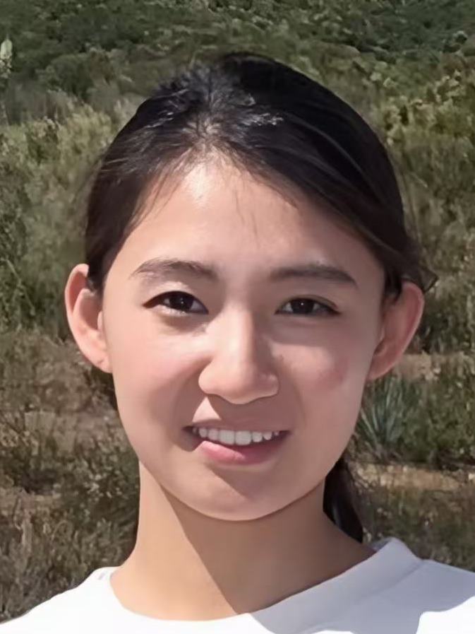 Yuanzhi Li 
