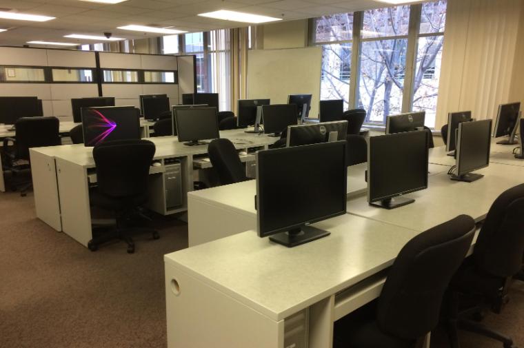 The Mac Lab.